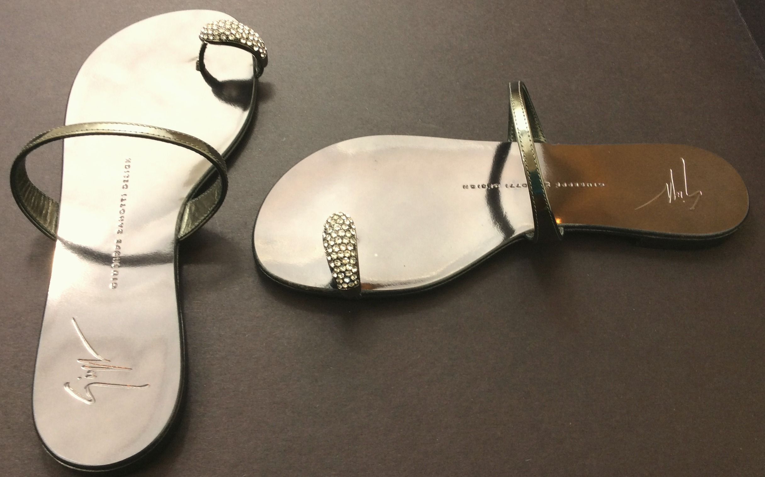 giuseppe zanotti nuvo rock jeweled toe ring leather sandal