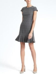 Want to know what to wear to work this fall season? Fall 2017 women's fashion trends hint strongly at bold, powerful looks for the office. Here are some of my top picks for hot workwear this fall season! ~Roxanne Carne | Personal Stylist